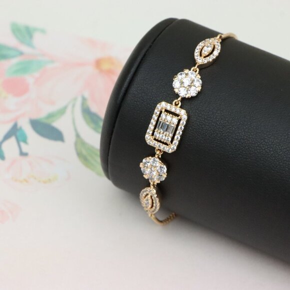 Elegant Rose Gold A-Bracelet with Sparkling Stones, Adjustable Size, XPAB0648 - Picture 6 of 12